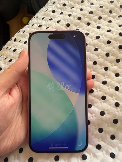 Pink iPhone 16