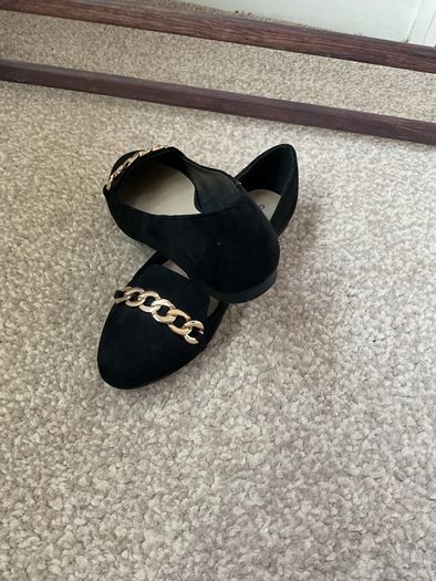 Brand new size 40 black suede shoes with gold chain detail carvela