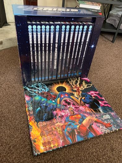 crisis on infinite earths box set