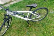 Girls/ladies bike