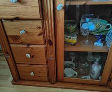 display cabinet