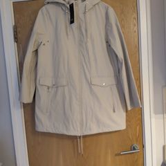 F&F Ladies Shower Resistant Long  Jacket With Hood. . (Hidden Phone Pocket ). S.18.   B.N.W.T.