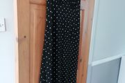 dress size 14 stretch material zip open to back nice button front detailing