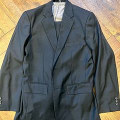 Navy men's suit with silk lining