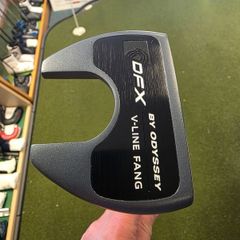Odyssey DFX V-Line Fang Putter 33"