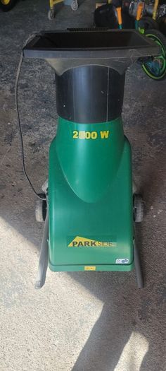 Wood chipper