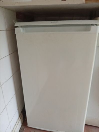 Beko Under Counter Fridge.  Working Perfectly