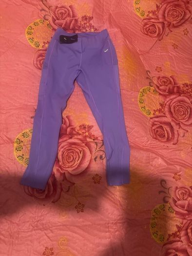 BNWT MyProtein Tempo 7/8 Leggings - Deep Lilac - Size M Postage included