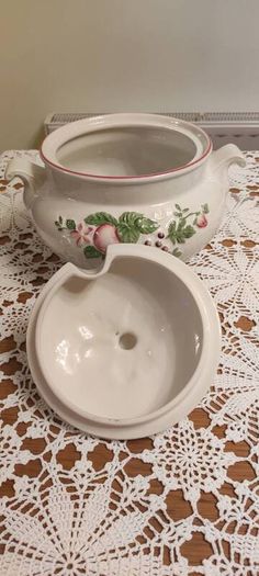 Boots Co Plc Orchard Double Handled China Lidded Soup Tureen Bowl Dish With Lid