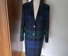 Stunning Wool Coat by Tommy Hilfiger 12
