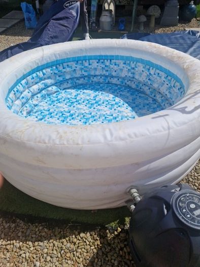 hot tub