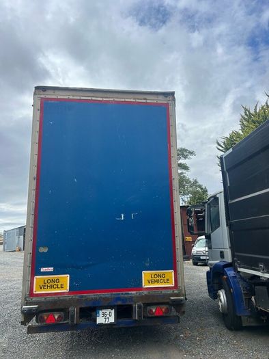 Double deck trailer