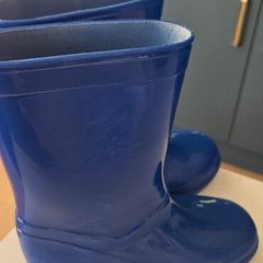 kids wellies