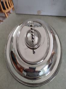 A fabulous Large No. 5 oval lidded silver plated EPNS serving dish with detachable handle