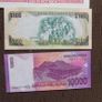 Lot of 8 Uncirculated /EF.World Banknotes.No 7. Image 7