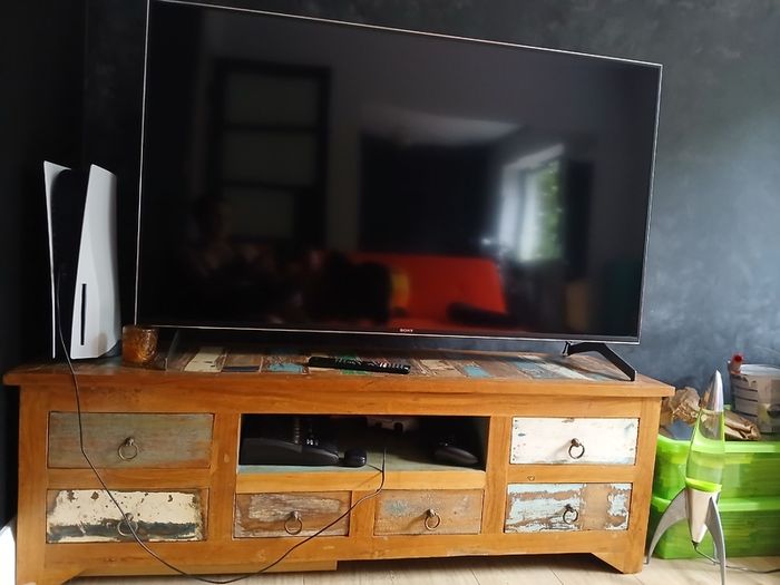 TV/Media Unit