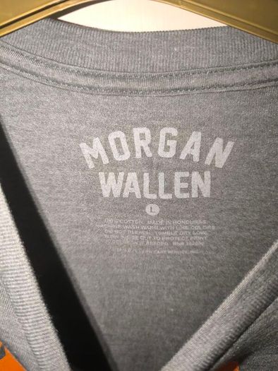 Morgan wallen music t shirt size large