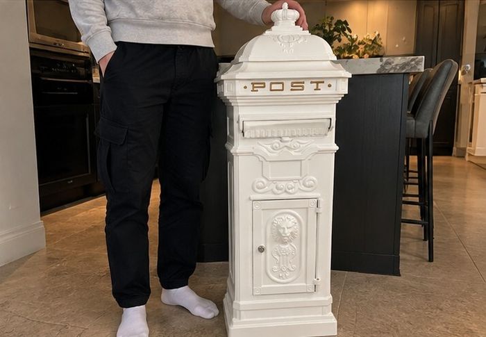 White Wedding Post Box Hire