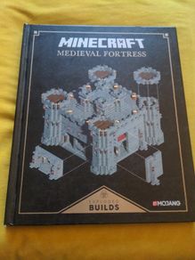 Minecraft Medieval Fortress