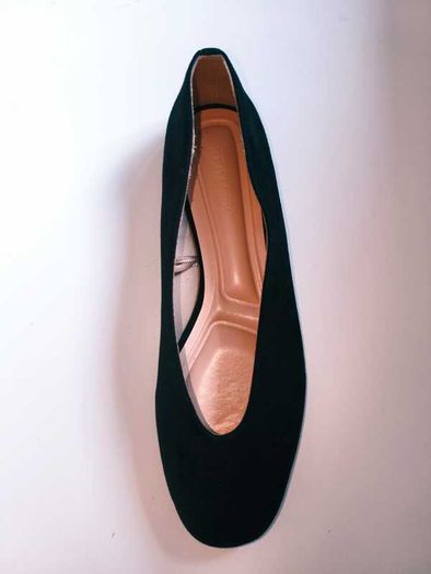 Primark black ballet flats - size 4