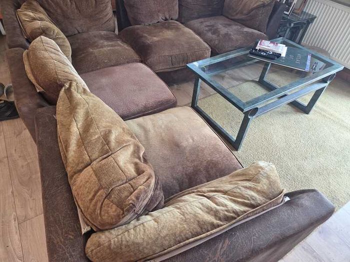FREE Large Modular Sofa Suite  with 5 Easy to Move Sections
