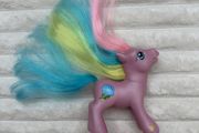 My Little Pony G3 Birthday Pony November Chrysanthemum Used Please see pictures