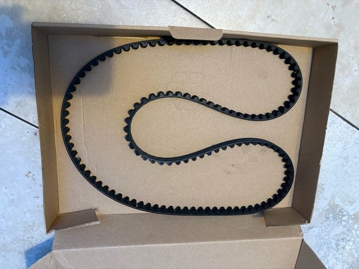 Gates Carbon Drive CDX Belt 125 Tooth, 11mm Pitch