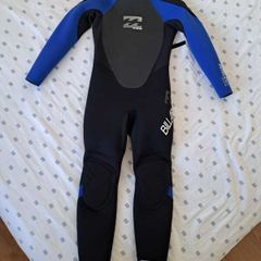 wetsuit