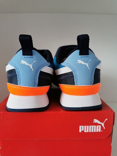 Unisex  PUMA kid's runners NEW size UK 2