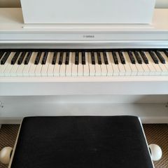 Piano Yamaha Arius YDP-163