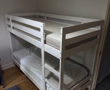 Solid wood bunk bed