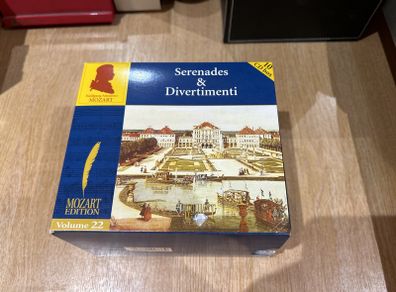Mozart Edition - Volume 22 - Serenades & Divertimenti
