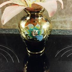 Bud vase