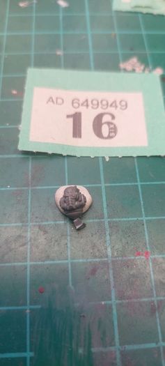 Warhammer 40K space marine heads singles