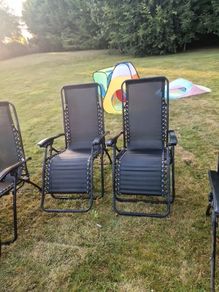 sun loungers