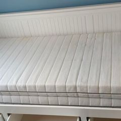 Ikea Hemnes Day Bed - white - with 2 x mattresses