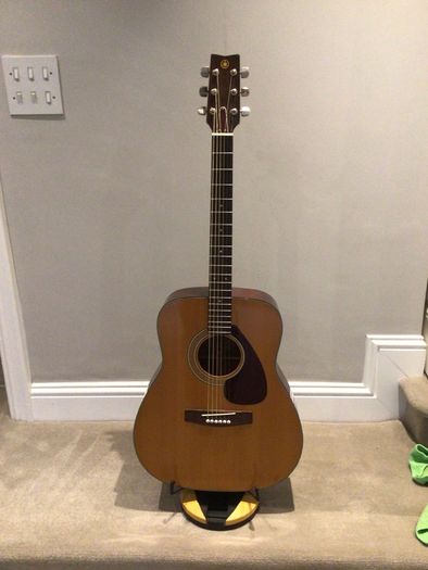 Yamaha fg200 vintage acoustic