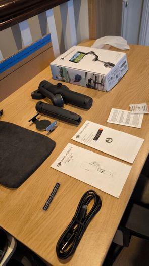 DJI Osmo Mobile 6 smartphone stabiliser