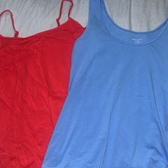 Bnwt size large 2 dunnes tops