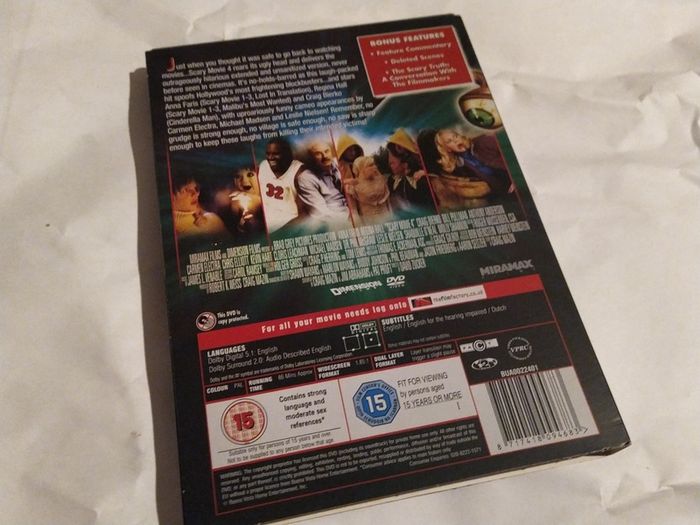 Scary Movie 4 Dvd