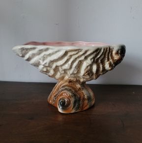 Vintage Sylvac Shell bon bon dish