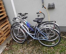 3x bikes