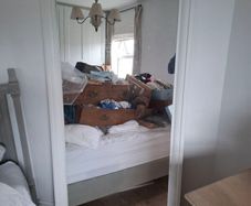 floor mirror