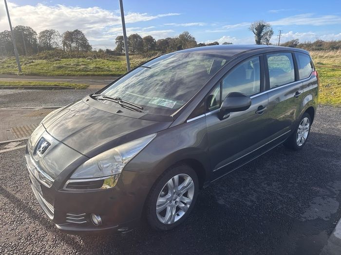 Peugeot 5008 2014 7 Seater