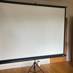 Elite Projector Screen