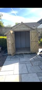 Garden shed - almost new