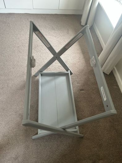 Uppababy Bassinet stand