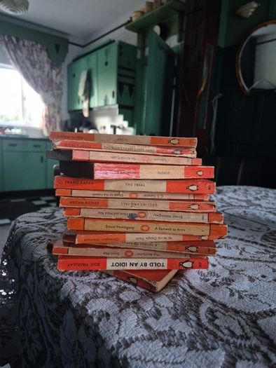 Vintage 14 penguin books