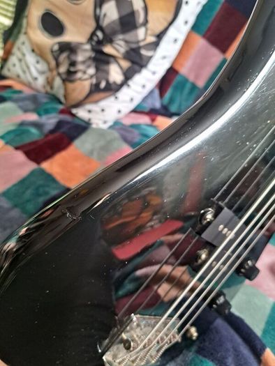 harley benton bass guitar