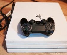 RARE Sony PlayStation 4 Pro PS4 Pro 1TB (System Software 9.03)